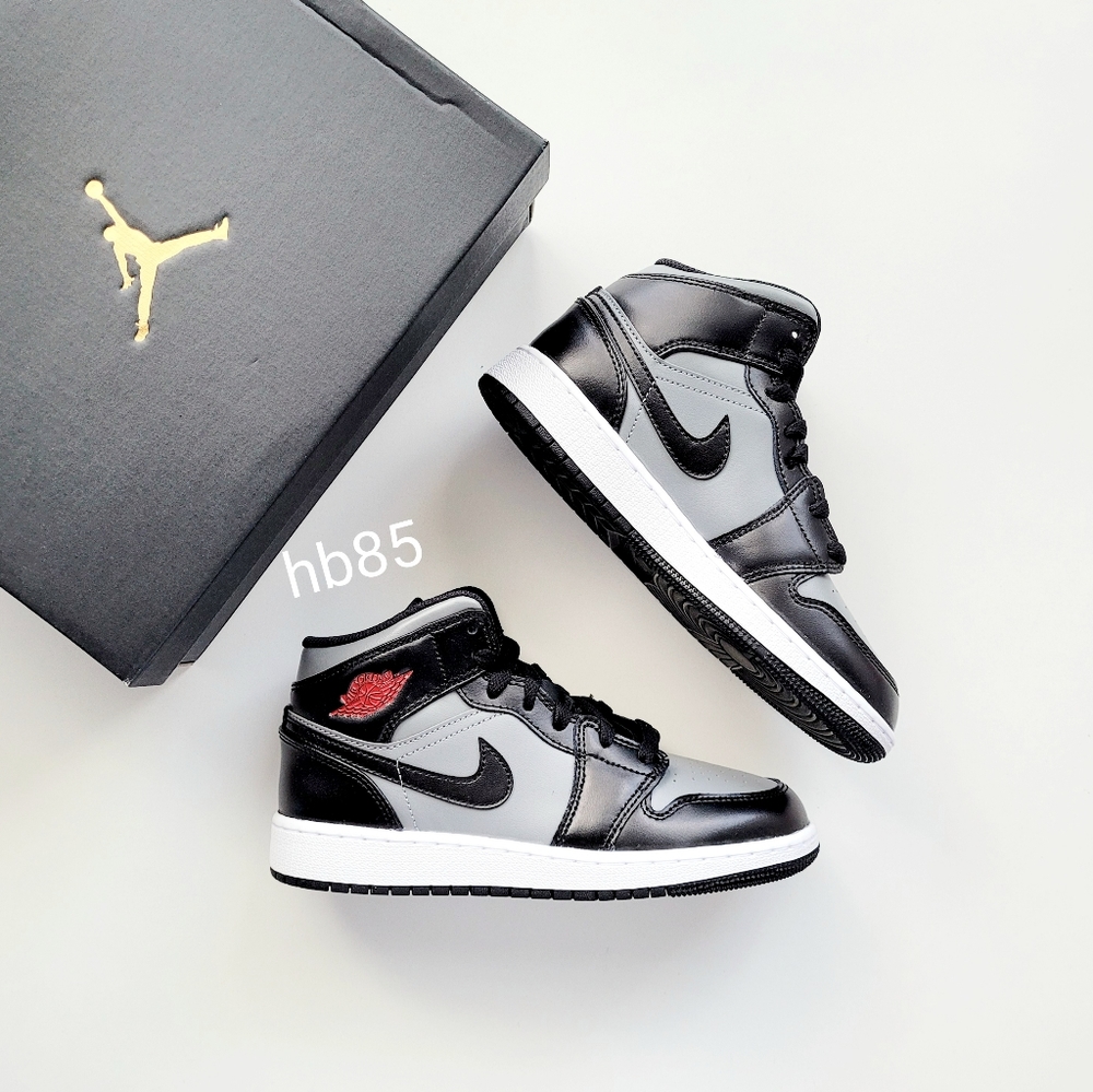 Nike Air Jordan 1 Mid Black Gym Red Particle Grey (GS) Youth 6